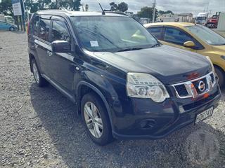 2013 Nissan X-trail 2.5 St-l CVT Station Wagon Photo