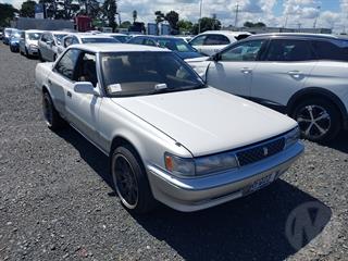 1991 Toyota Chaser Sedan Photo