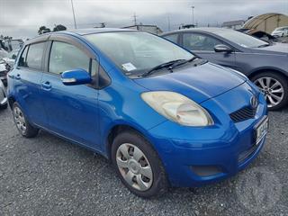 2007 Toyota Vitz Hatch Photo