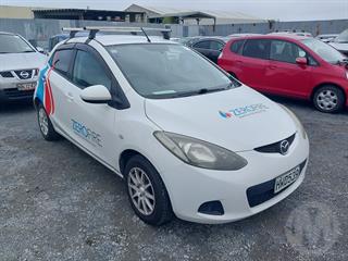 2007 Mazda Demio Hatch Photo