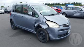2006 Toyota Ractis Hatch Photo