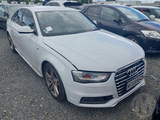 2015 Audi A4 Sedan Photo