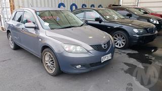 2006 Mazda Axela Hatch Photo
