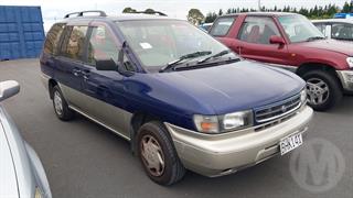 1995 Nissan Prairie Station Wagon Photo