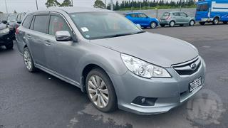 2010 Subaru Legacy Station Wagon Photo