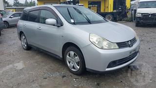 2006 Nissan Wingroad Station Wagon Photo