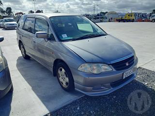 2000 Honda Odyssey 2300 Station Wagon Photo
