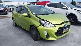 2017 Toyota Aqua Hatch Photo