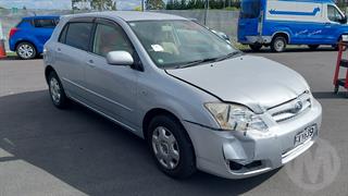 2004 Toyota Allex Hatch Photo