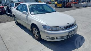 2000 Toyota Windom Sedan Photo