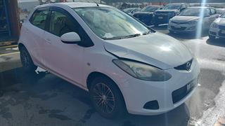 2008 Mazda Demio Hatch Photo