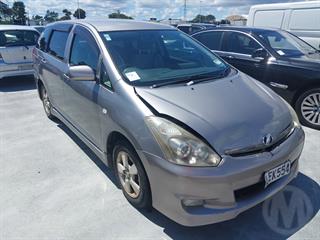 2008 Toyota Wish Station Wagon Photo