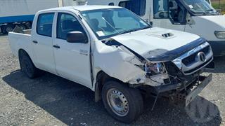 2005 Toyota Hilux 3.0TD 2WD D/C UTE 5 Dual Cab Chassis Photo