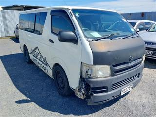 2007 Toyota Hiace Light Van Photo