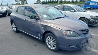 2006 Mazda Axela Hatch Photo