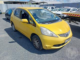 2010 Honda fit Hatch Photo