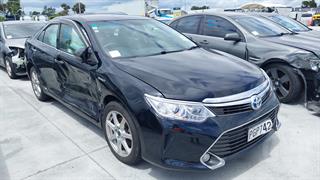 2015 Toyota Camry Hybrid Sedan Photo