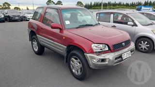 1998 Toyota RAV4 L Station Wagon Photo