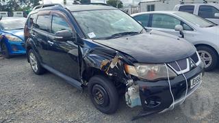 2010 Mitsubishi Outlander Station Wagon Photo