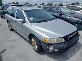 2007 Volvo V70 Station Wagon Photo