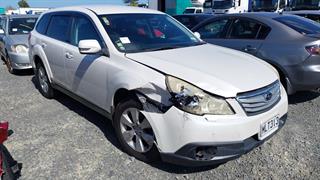 2010 Subaru Outback Station Wagon Photo