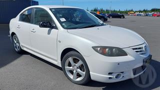 2005 Mazda Axela 4D Sedan Photo