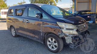 2010 Toyota Vellfire Station Wagon Photo