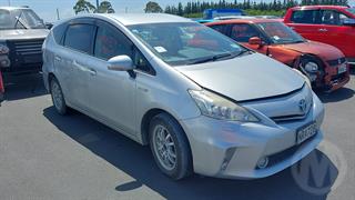 2012 Toyota Prius Alpha Hybrid Station Wagon Photo