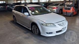 2002 Mazda Atenza Station Wagon Photo