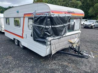 1975 Zephyr 540d Caravan Photo