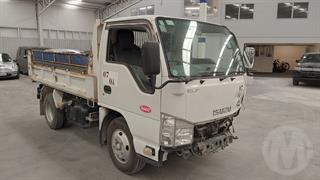 2013 Isuzu ELF Tipper Tipping Tray Photo
