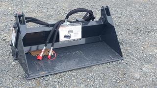 Wolverine MCB-11-48W Bucket (Excavator, Backho Photo