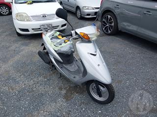 2006 Yamaha CV50 Scooter Photo