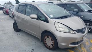 2010 Honda fit Hatch Photo