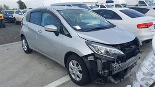 2018 Nissan Note E-power Hatch Photo