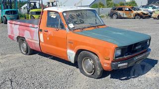 1984 Mazda B1600 Utility Photo