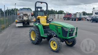 John Deere 3038e Tractor Tractor Photo