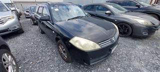 2002 Nissan Wingroad Station Wagon Photo