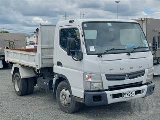 2012 Mitsubishi Fuso Canter FEC60T1 Tipper GCM 9,500kg Photo