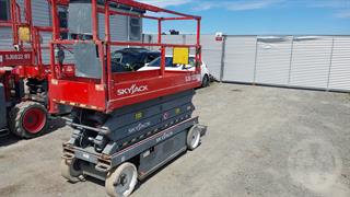 2015 Skyjack Sjiii 3226 Scissor Lift Photo