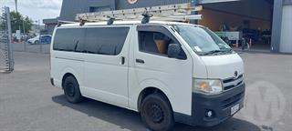 2012 Toyota Hiace 5D Window Van Photo