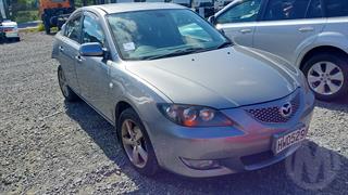 2005 Mazda Axela Sedan Photo