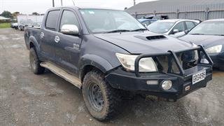 2013 Toyota Hilux SR5 4WD 3.0TD DC 4A Dual Cab Utility Photo