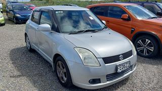 2005 Suzuki Swift Hatch Photo