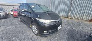 2008 Toyota Estima Station Wagon Photo