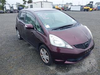 2010 Honda fit Hatch Photo