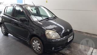 2001 Toyota Vitz RS Hatch Photo