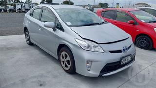 2012 Toyota Prius Hybrid Hatch Photo