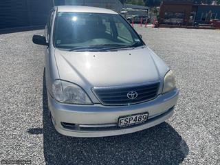 2001 Toyota Nadia Station Wagon Photo