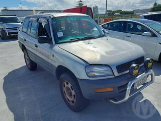 1996 Toyota RAV4 Station Wagon Photo